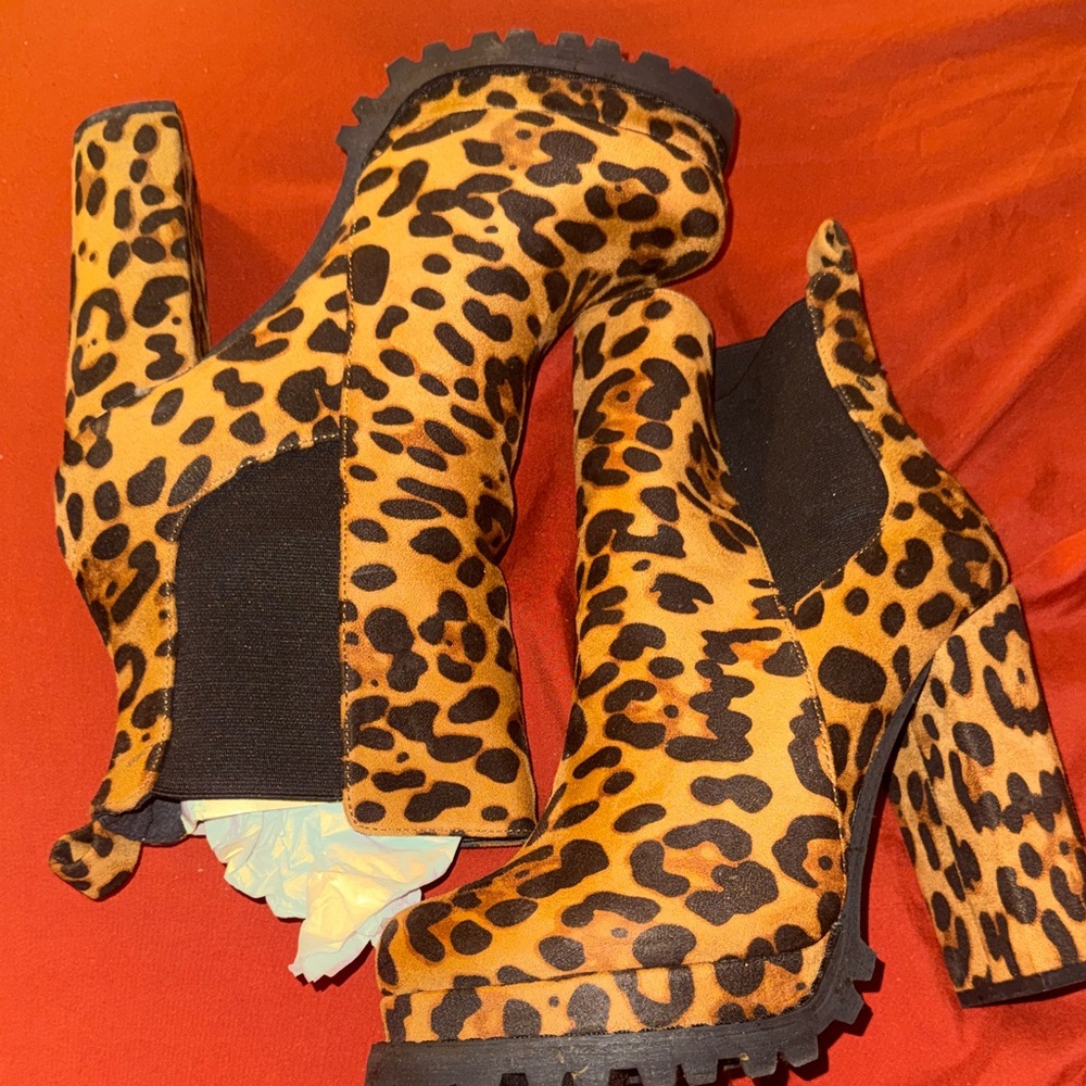 Leopard Print Platform Ankle Boots